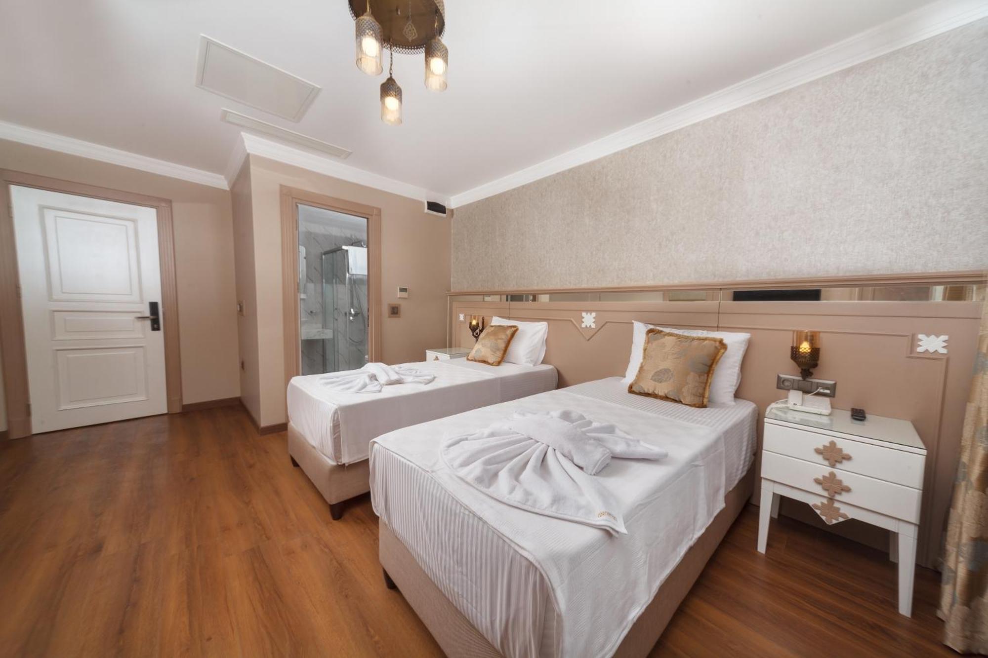 Belmond Hotel Истанбул Екстериор снимка